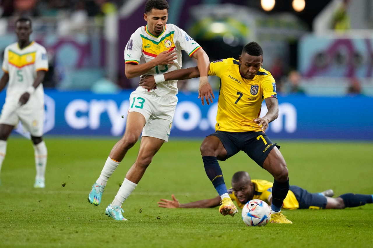 فوز السنغال ضد الإكوادور وتأهلها لدور الـ16 في كأس العالم