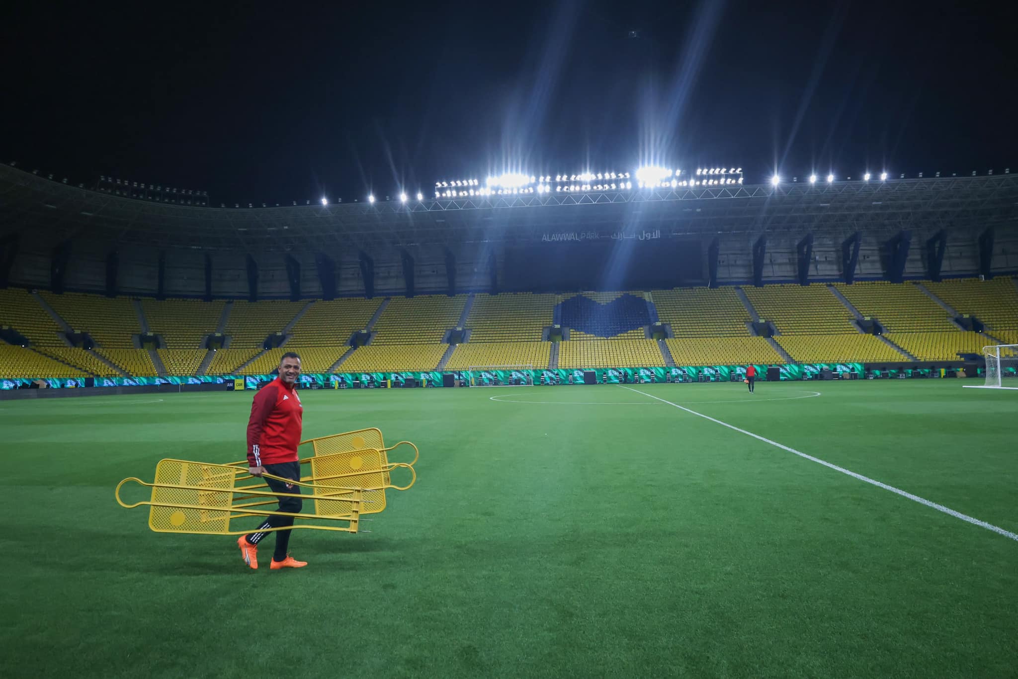 مران الأهلي بالرياض استعدادًا لمواجهة الزمالك بنهائي كأس مصر