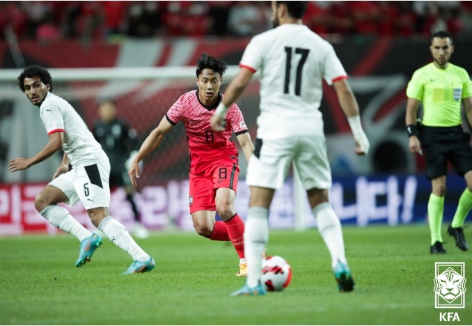 منتخب كوريا الجنوبية يفوز على منتخب مصر بأربعة أهداف وديا