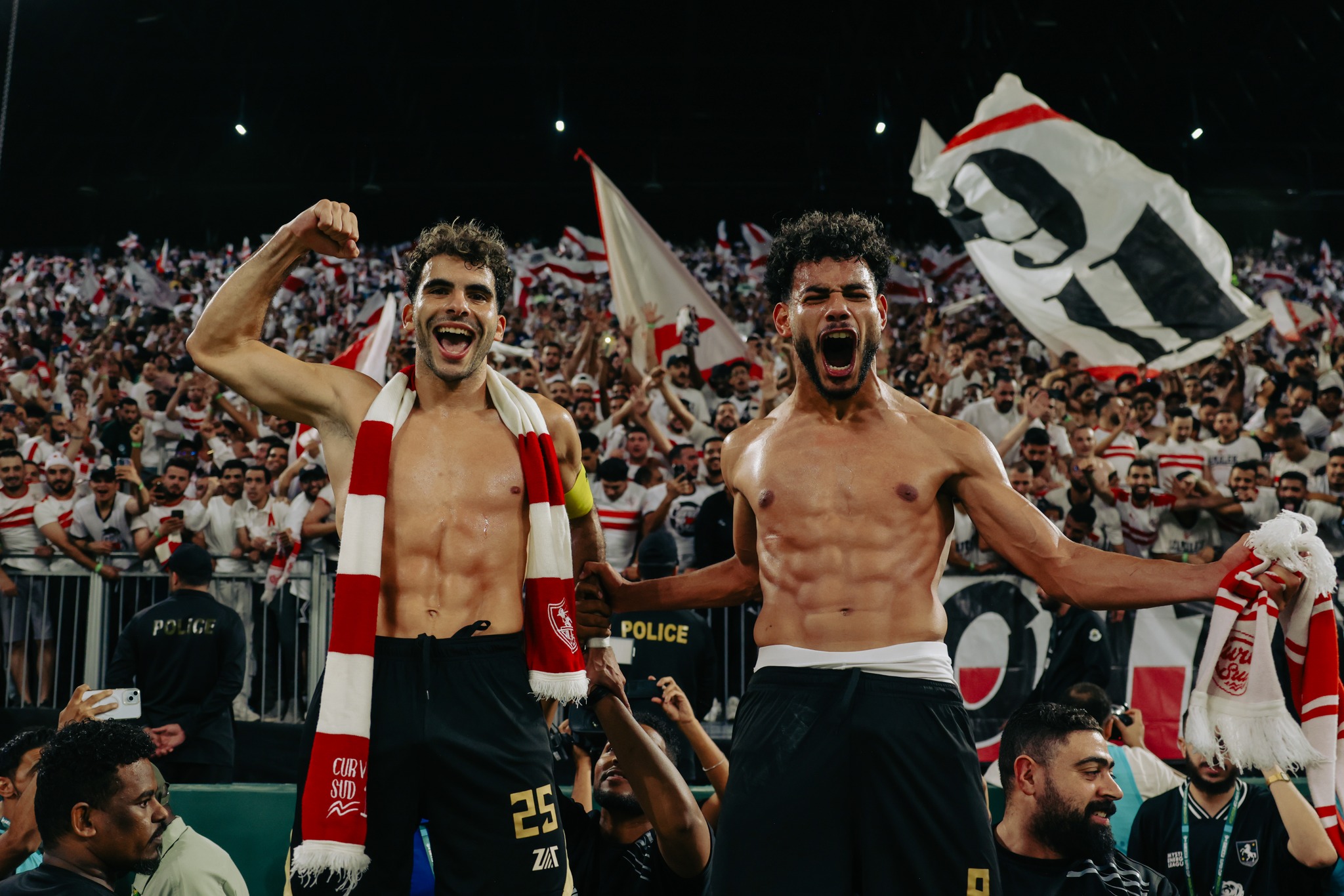 تتويج الزمالك بالسوبر الأفريقي