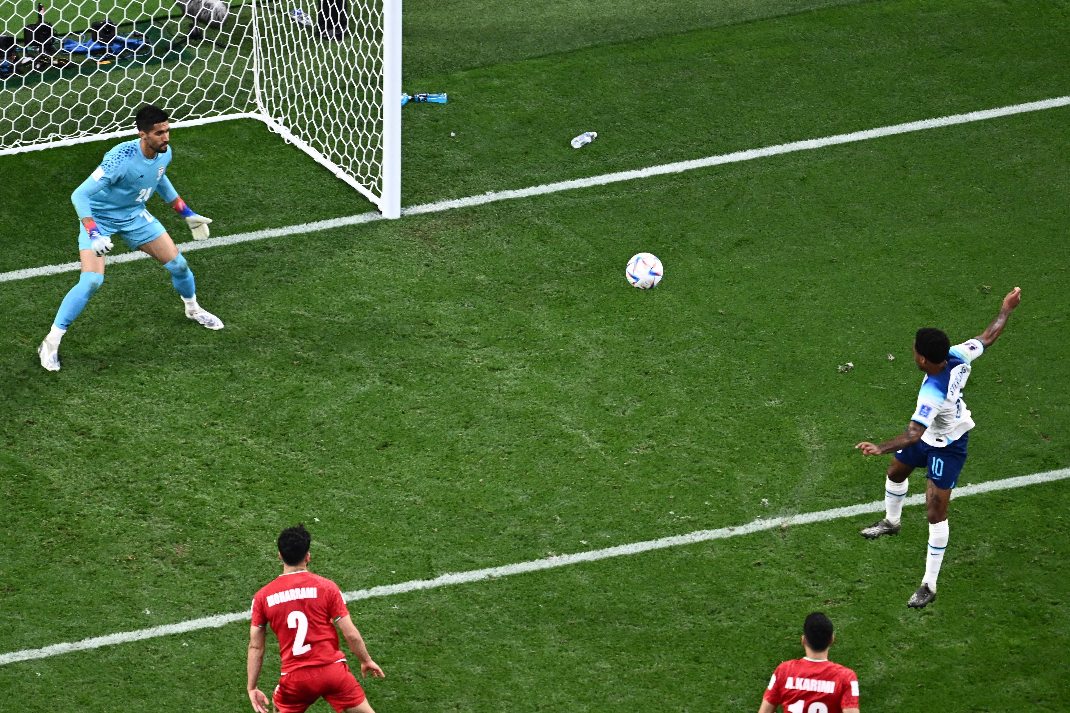 لقطات مثيرة في فوز إنجلترا على إيران بسداسية بكأس العالم 2022