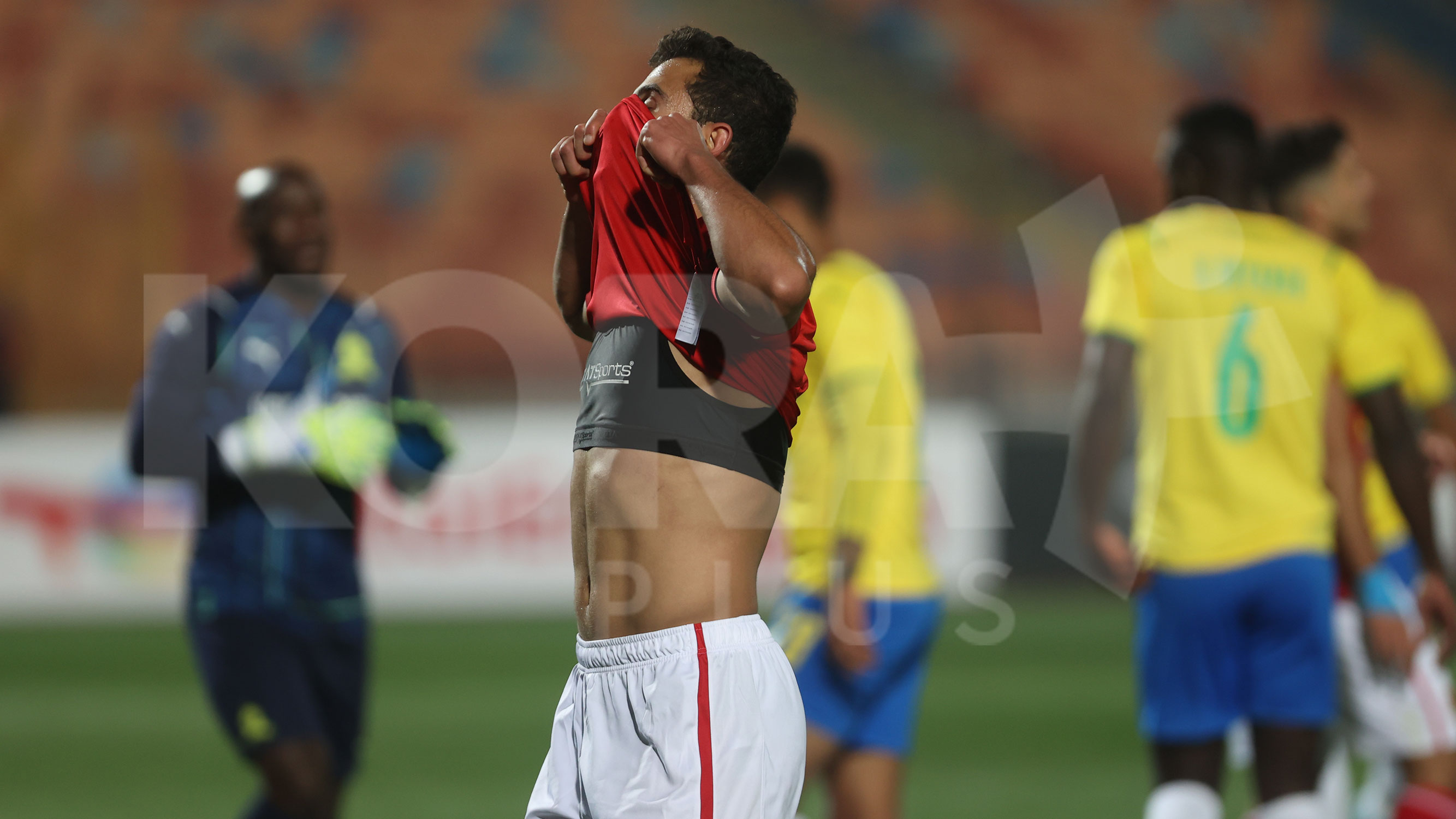 الأهلي يسقط أمام صن داونز في دوري أبطال أفريقيا