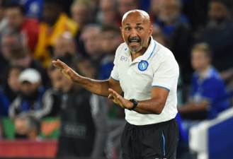 سباليتي مدرب نابولي يُهاجم كأس الأمم الأفريقية