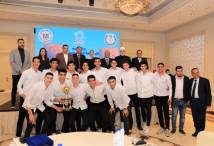 منتخب الشباب الفائز ببرونزية العالم للمدارس لكرة اليد