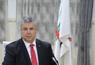 شرف الدين عمارة رئيس الاتحاد الجزائري 