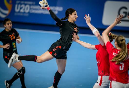 منتخب مصر للشابات لكرة اليد يواصل تقدمه في بطولة العالم