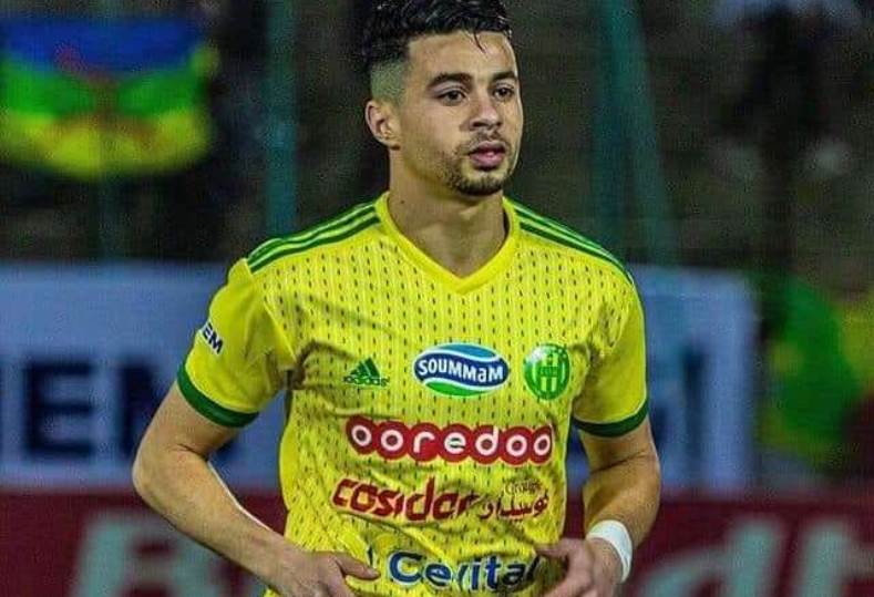 بدر الدين سوياد لاعب شبيبة القبائل