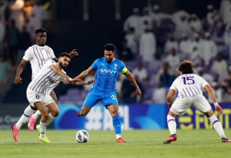 الهلال والعين