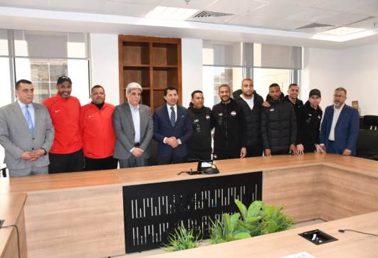 منتخب الصم لكرة القدم مع وزير الرياضة