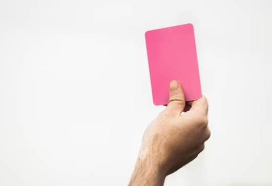 البطاقة الوردية