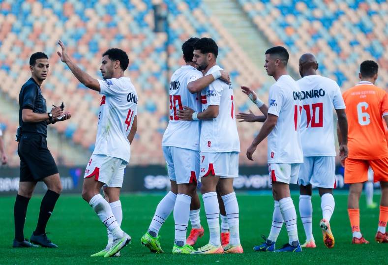 الصالح سبورت : قرار مفاجئ من كريستيان جروس لـ ثنائي الزمالك بعد الفوز على أبو قير