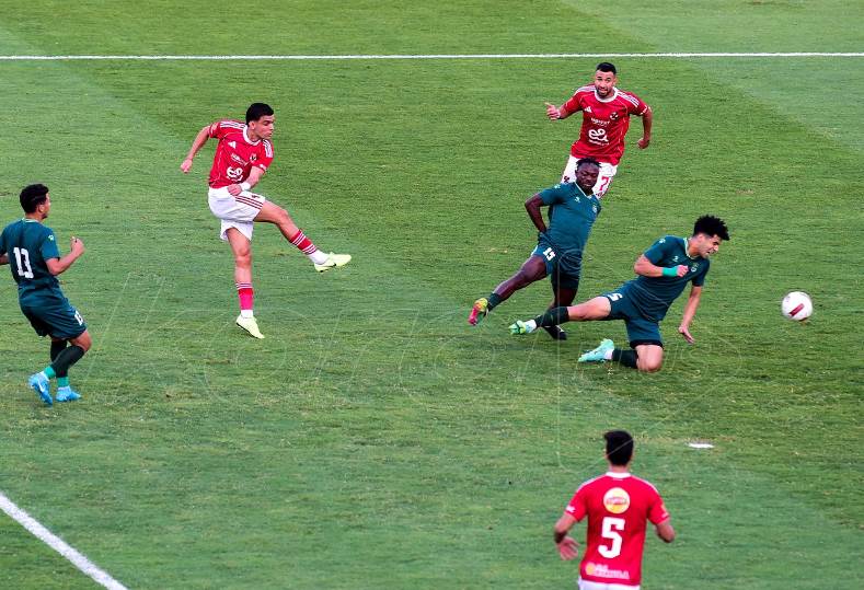 الأهلي والاتحاد