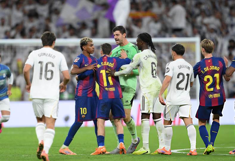 ريال مدريد ضد برشلونة 