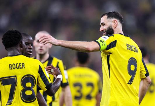 الاتحاد والشارقة