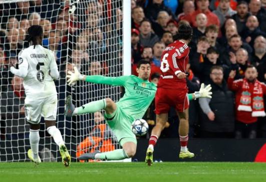 ليفربول وريال مدريد