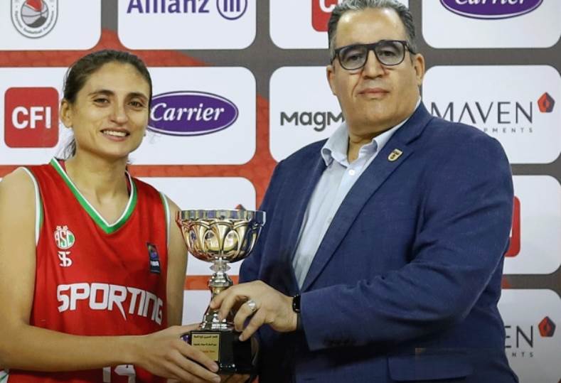 هاجر عامر