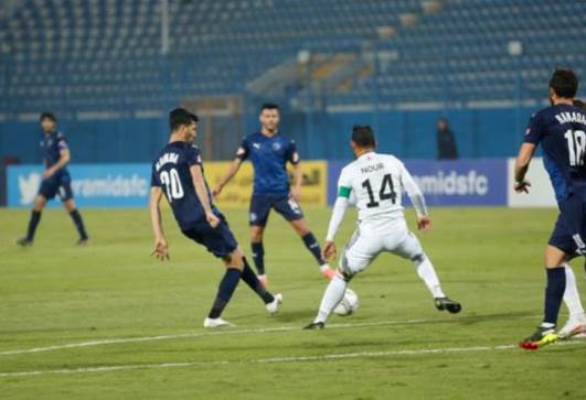 بيراميدز والجونة