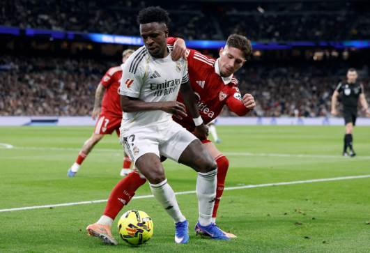 ريال مدريد وإشبيلية