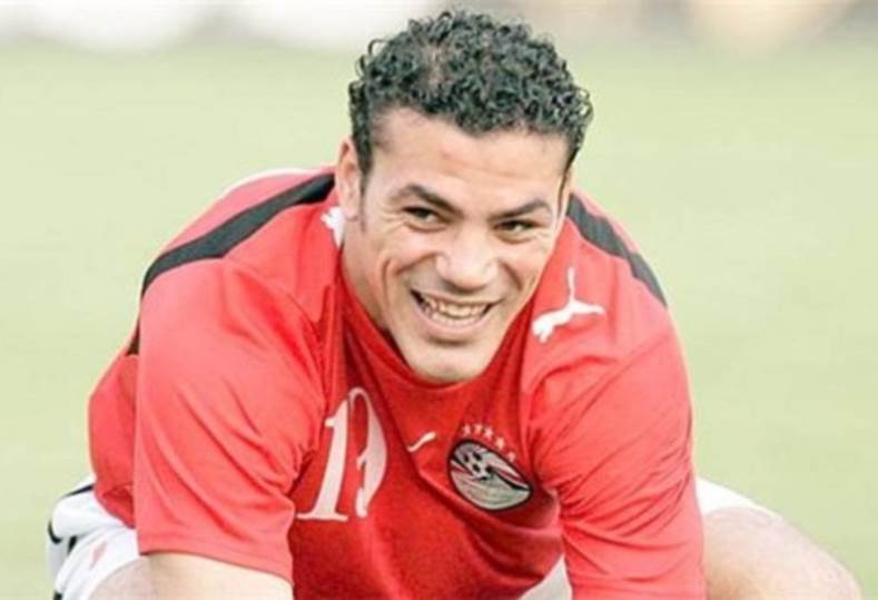 عمرو زكي
