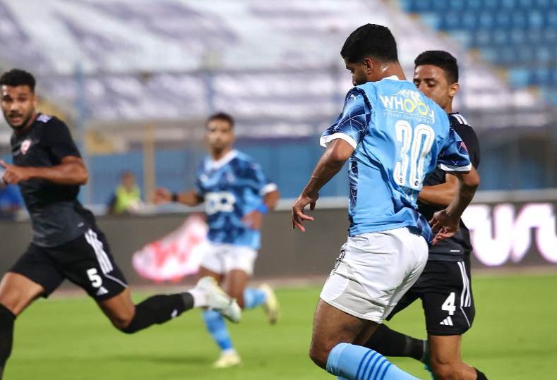 بيراميدز ضد طلائع الجيش