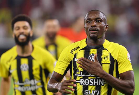 موسى ديابي لاعب الاتحاد ضد الرياض