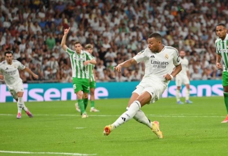 ريال بيتيس ضد ريال مدريد 