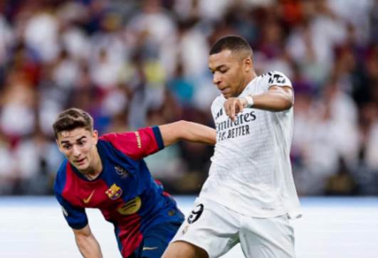 الريال وبرشلونة