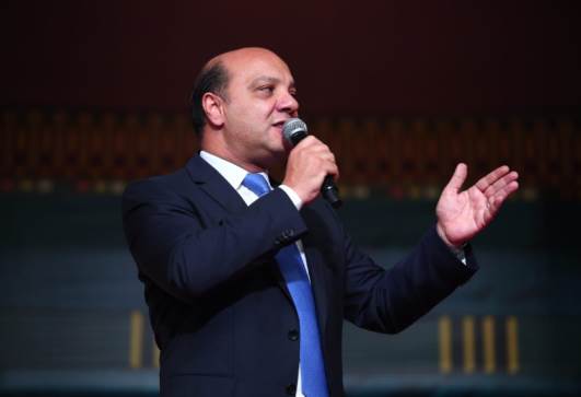 ايهاب أمين رئيس اتحاد الجمباز