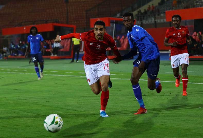 الأهلي ضد الهلال