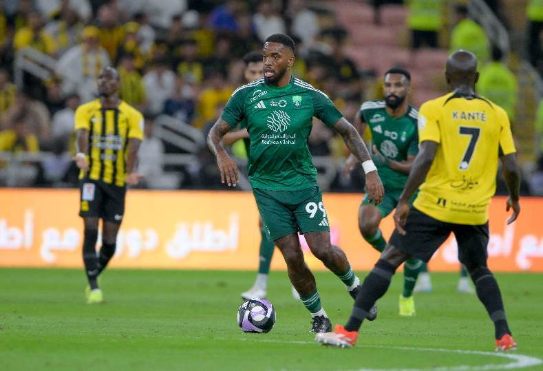 الاتحاد والأهلي
