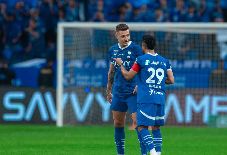 الهلال