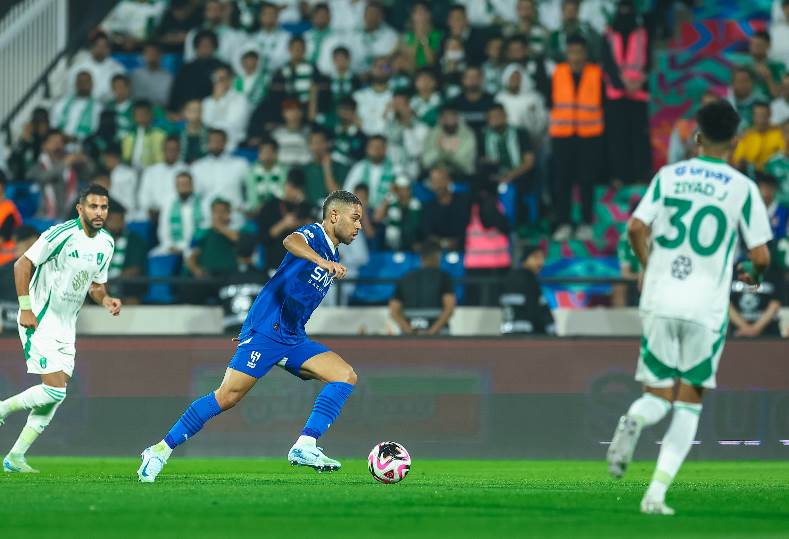 الهلال ضد أهلي جدة