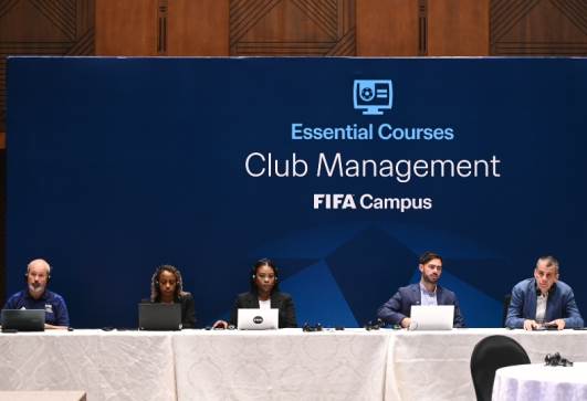 انطلاق ورشة عمل "برنامج فيفا لاحتراف وتطوير إدارات الأندية" باتحاد الكرة