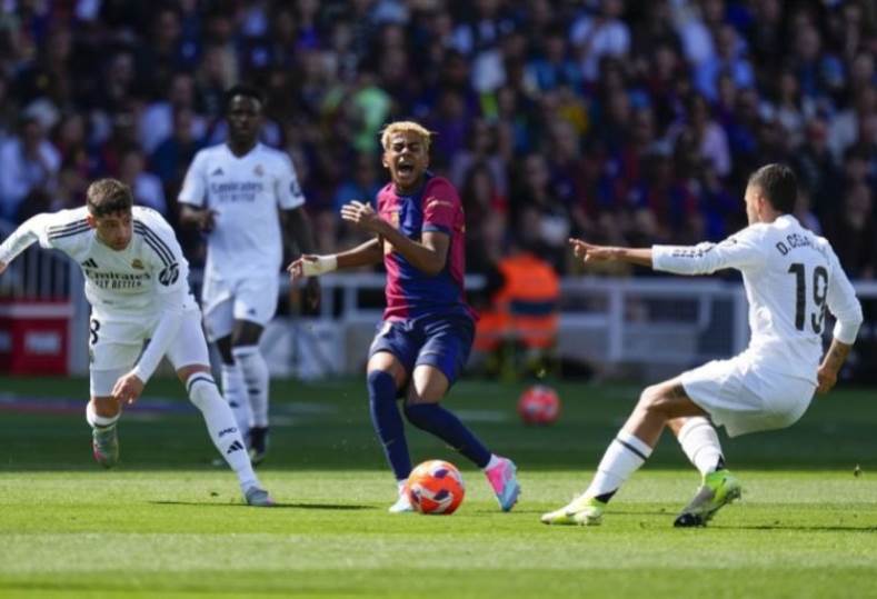 برشلونة