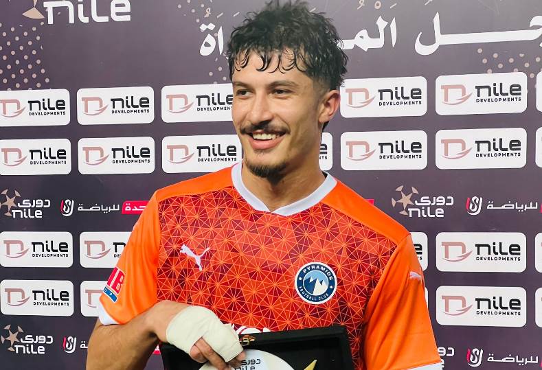 أسامة جلال 