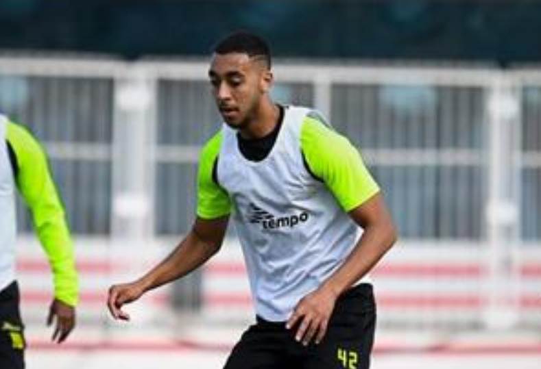 علي عبد المجيد مدافع شباب الزمالك