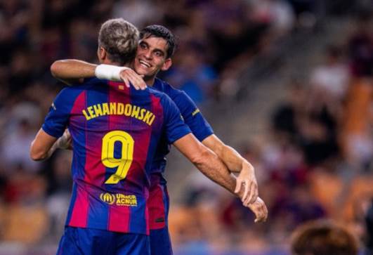 برشلونة