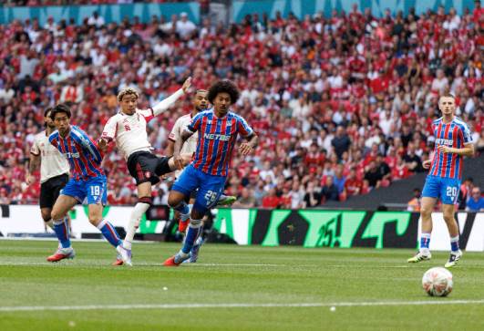 ليفربول وكريستال بالاس