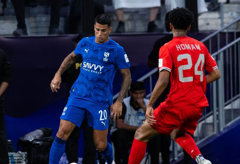 الهلال والدحيل 