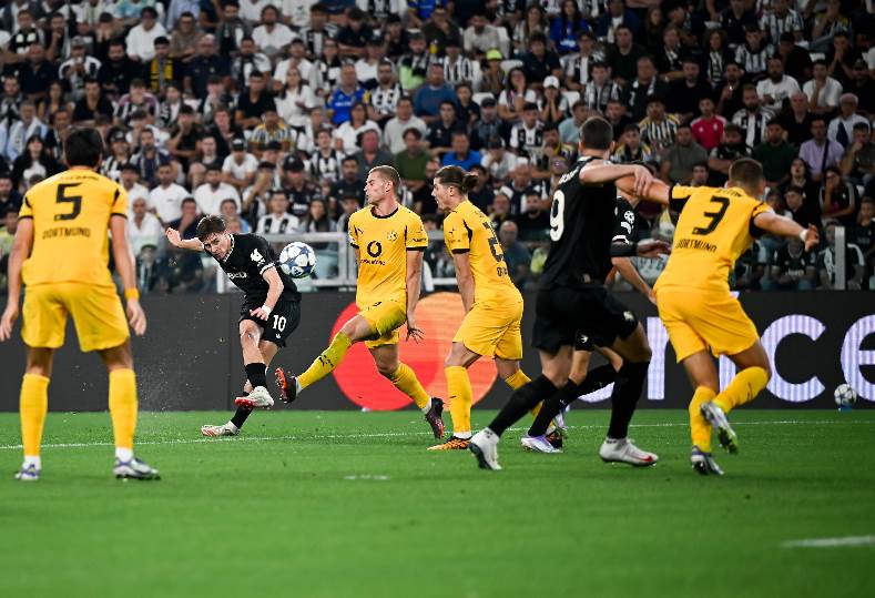 يوفنتوس ضد دورتموند