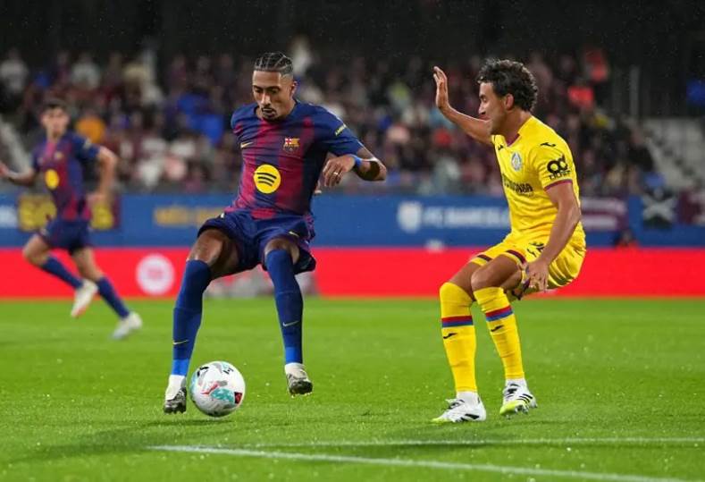 برشلونة 