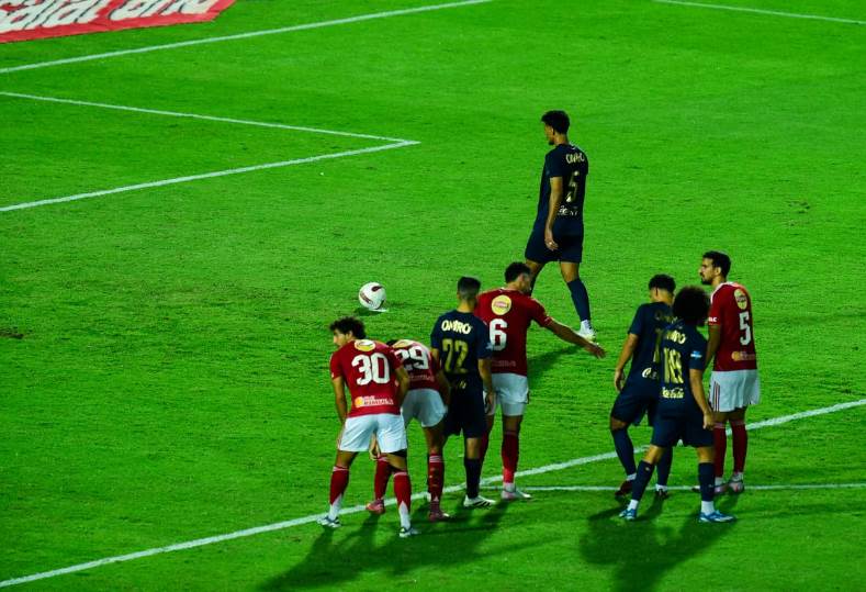 الأهلي والزمالك