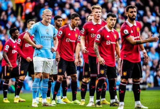 مانشستر يونايتد ضد مانشستر سيتي 