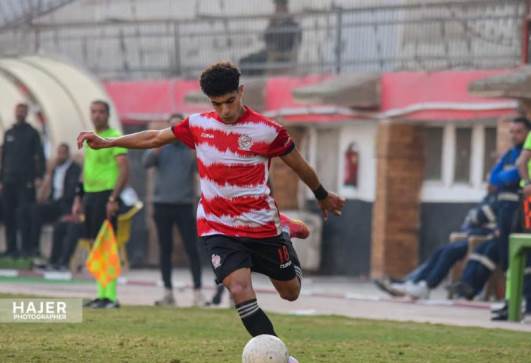 زياد طارق لاعب بلدية المحلة 