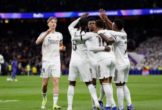 ريال مدريد وبنفيكا