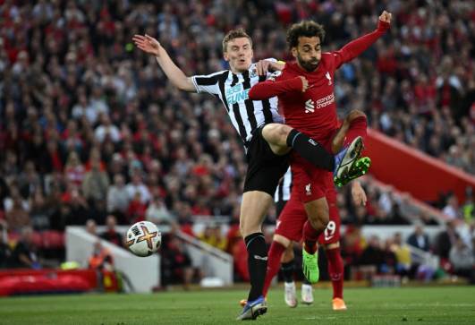 ليفربول ضد نيوكاسل