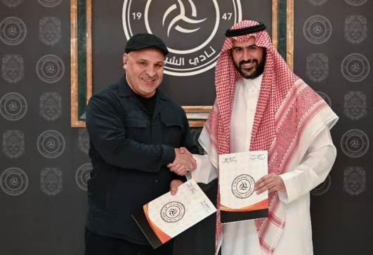 نور الدين بن زكري مدربا للشباب السعودي