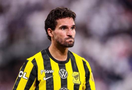 حسام عوار