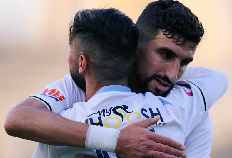 بيراميدز