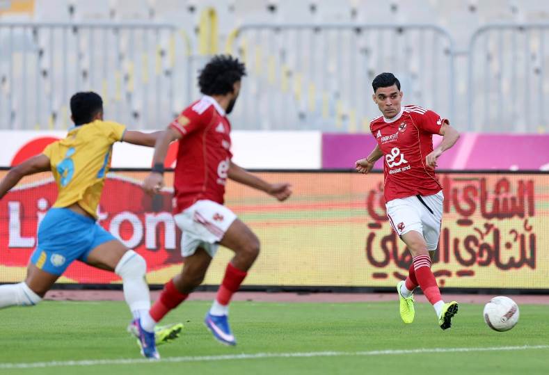 الأهلي والإسماعيلي